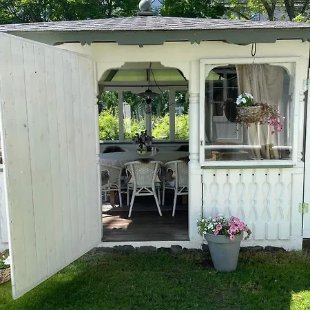 Sandstad, Lilleby I Villa
