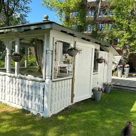 Вилла Sandstad, Lilleby I Тронхейм