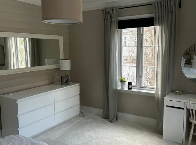 Villa Sandstad, Lilleby I Trondheim