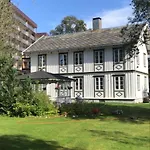 Sandstad, Lilleby I